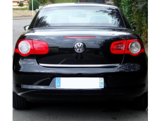 Trunk chrome trim VW EOS
