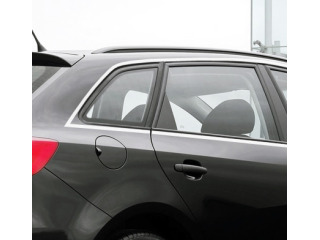 Baguette chromée de contour des vitres latérales compatible Seat Ibiza ST