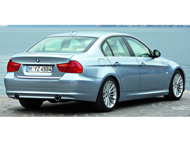 Baguette de coffre chromée compatible BMW M3 E90 Berline 0708E90 Berline LCI 0811E92 Coupé 0710