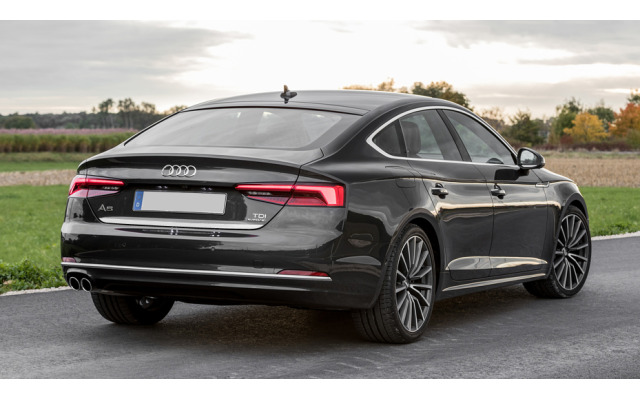 Baguette de coffre chromée pour