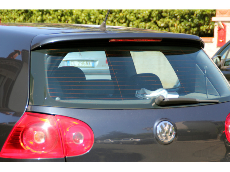 Becquet / aileron pour VW Golf 5 Golf 5 GT TDI/5 GTI/5 R32 v1 avec colle de fixation<br>+ colle de f