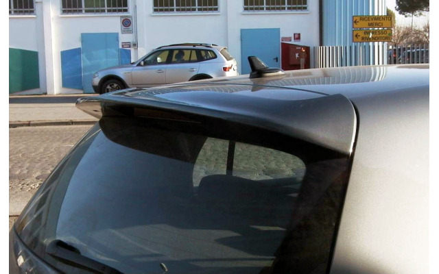 Becquet  aileron pour VW Golf 6