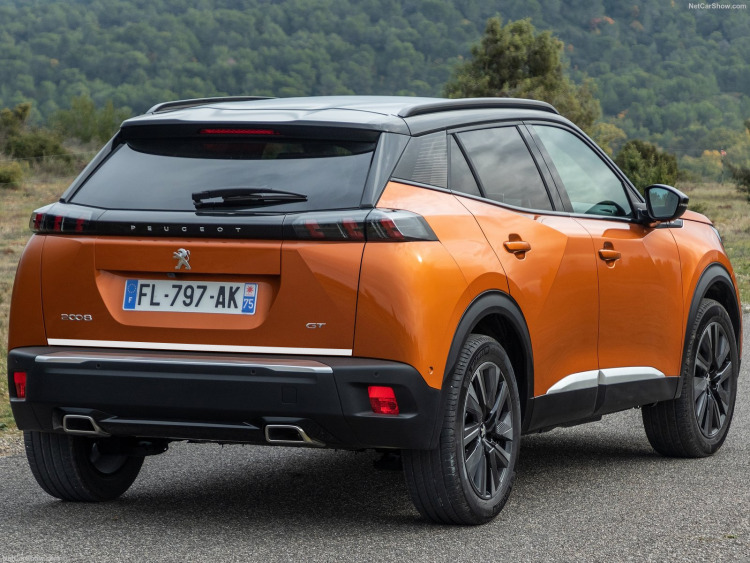 Chrom-Zierleiste f&uuml;r Kofferraum Peugeot 2008 19-26