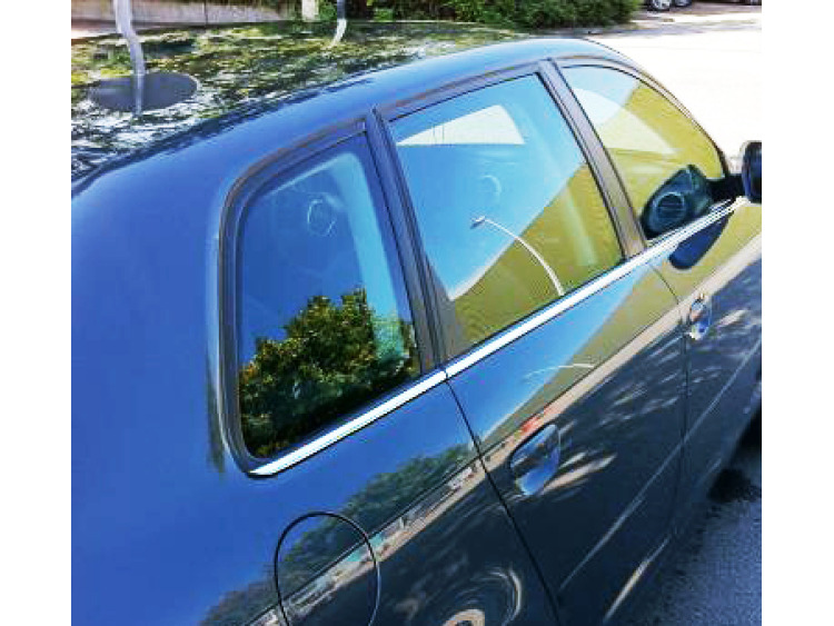 Fascia cromata di contorno inferiore dei vetri laterali Audi A3 série 1 96-00/Série 1 Phase 2 00-03/
