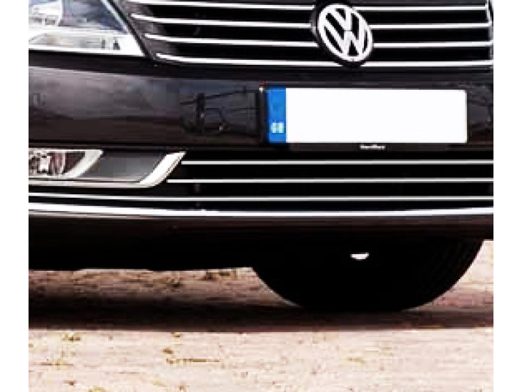 Lower radiator grill chrome trim VW Passat 10-25 v2