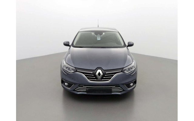 Moldura de calandria inferior cromada