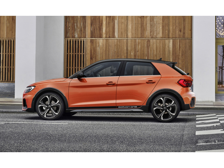 Side windows lower chrome trim Audi A1 18-25 Sportback